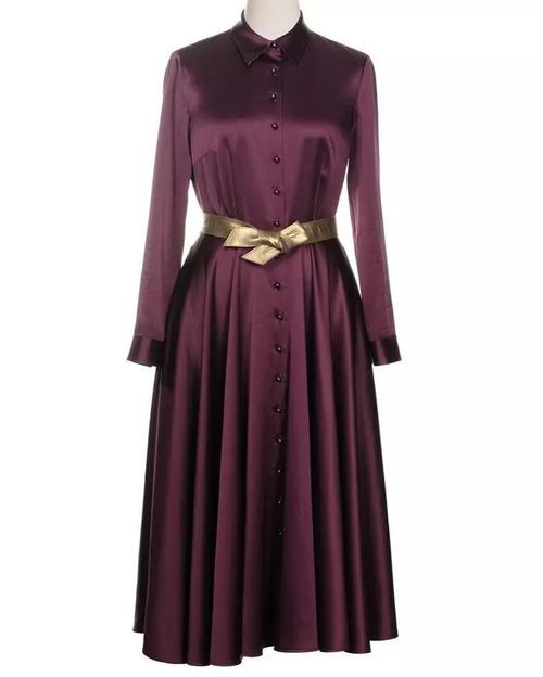 唱一首欢聚的喜乐颂歌 节日服饰搭配赏析